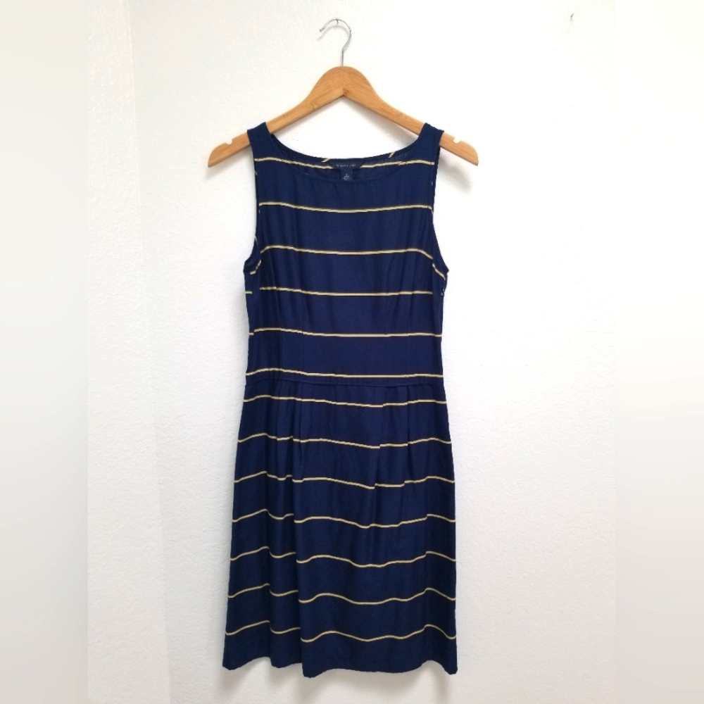 Navy blue linen dress, Tommy Hilfiger, Size 4